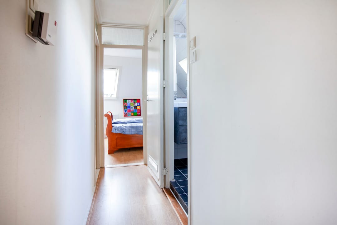 Photo 32 of Raam 123