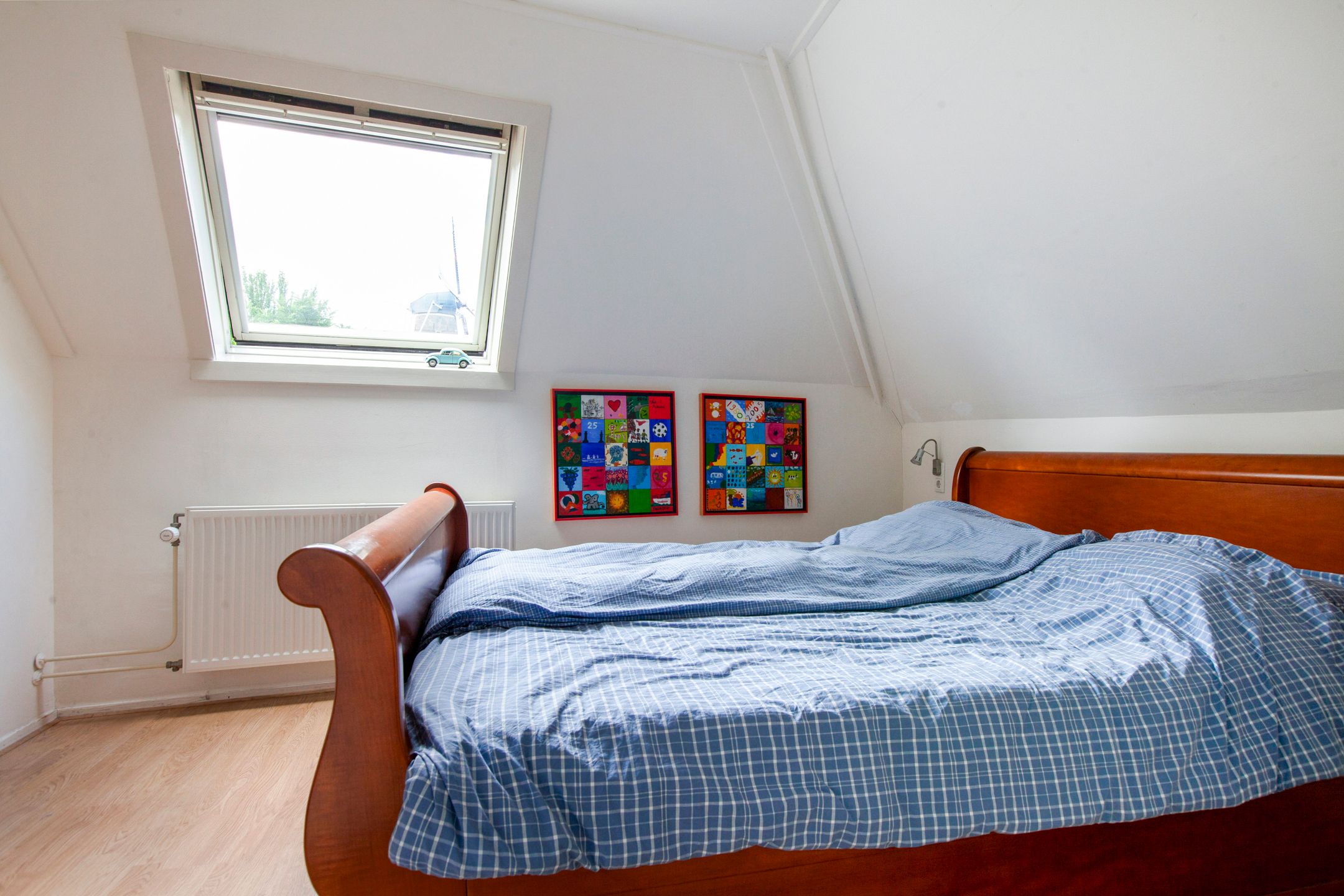 Photo 33 of Raam 123