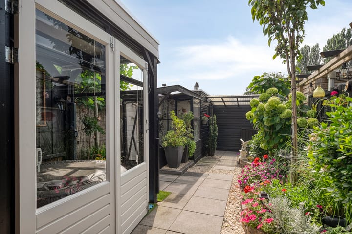 Foto 25 van de Pirk 48