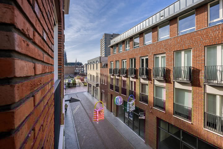 Foto 21 van Nieuwe Emmasingel 97