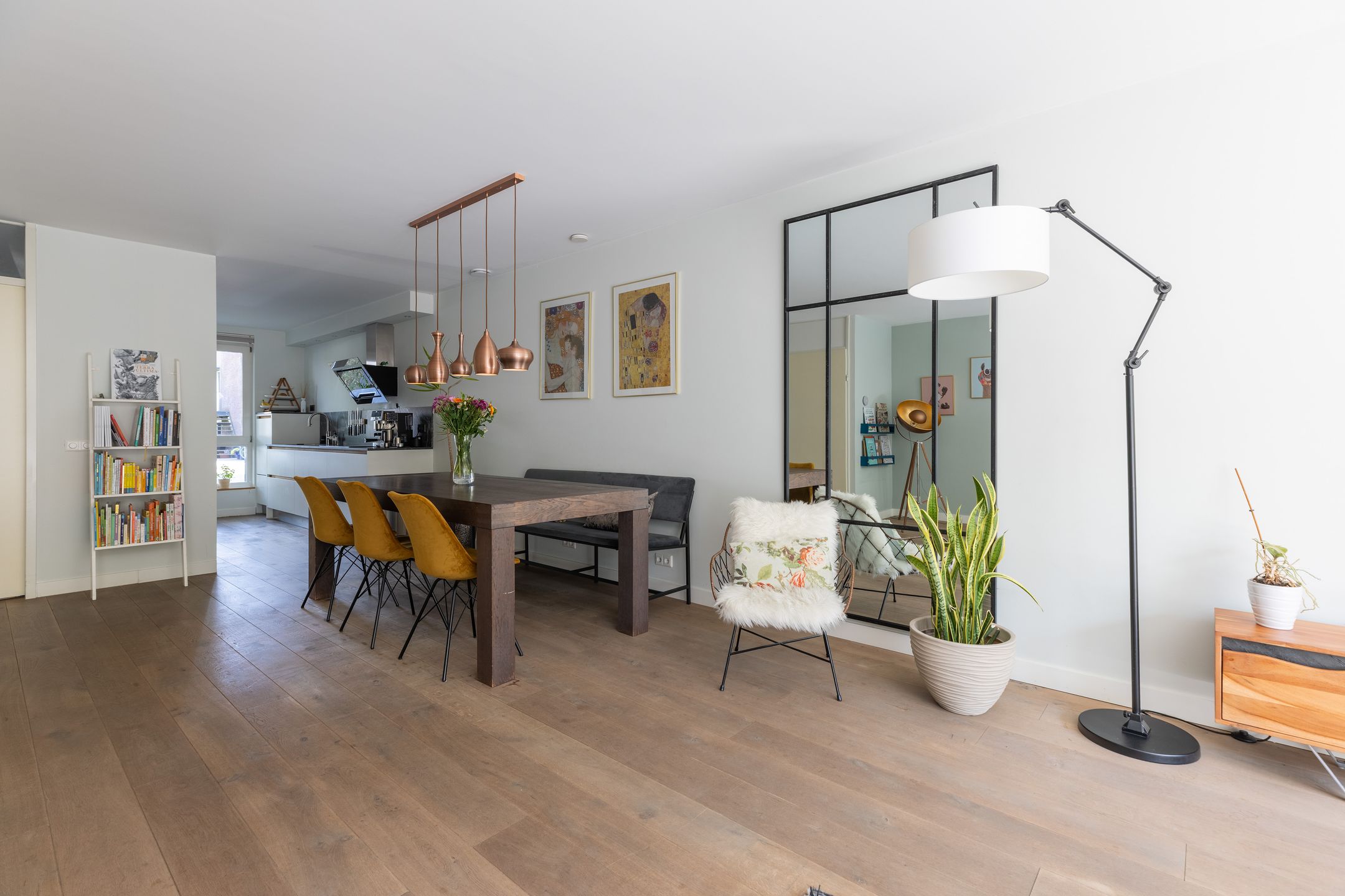 Photo 12 of Zwanebloemlaan 24