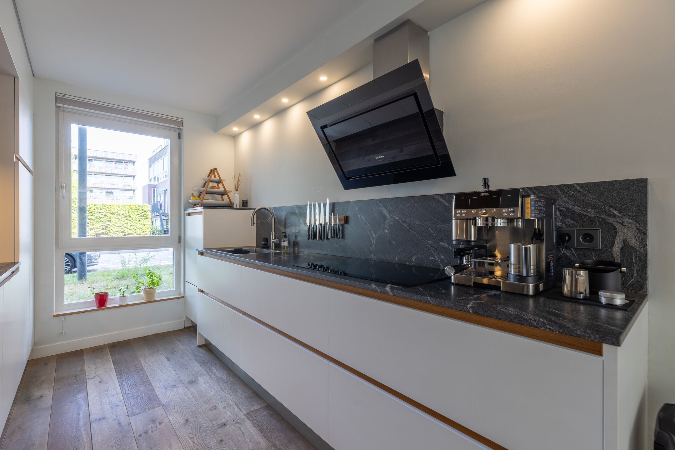 Photo 15 of Zwanebloemlaan 24