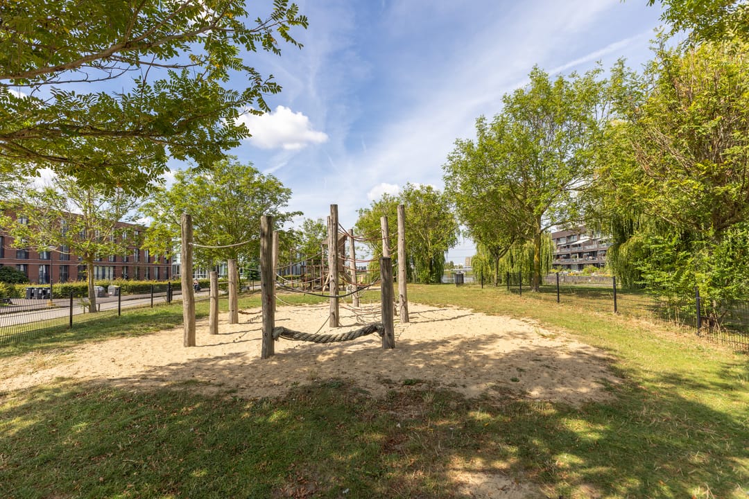 Photo 41 of Zwanebloemlaan 24