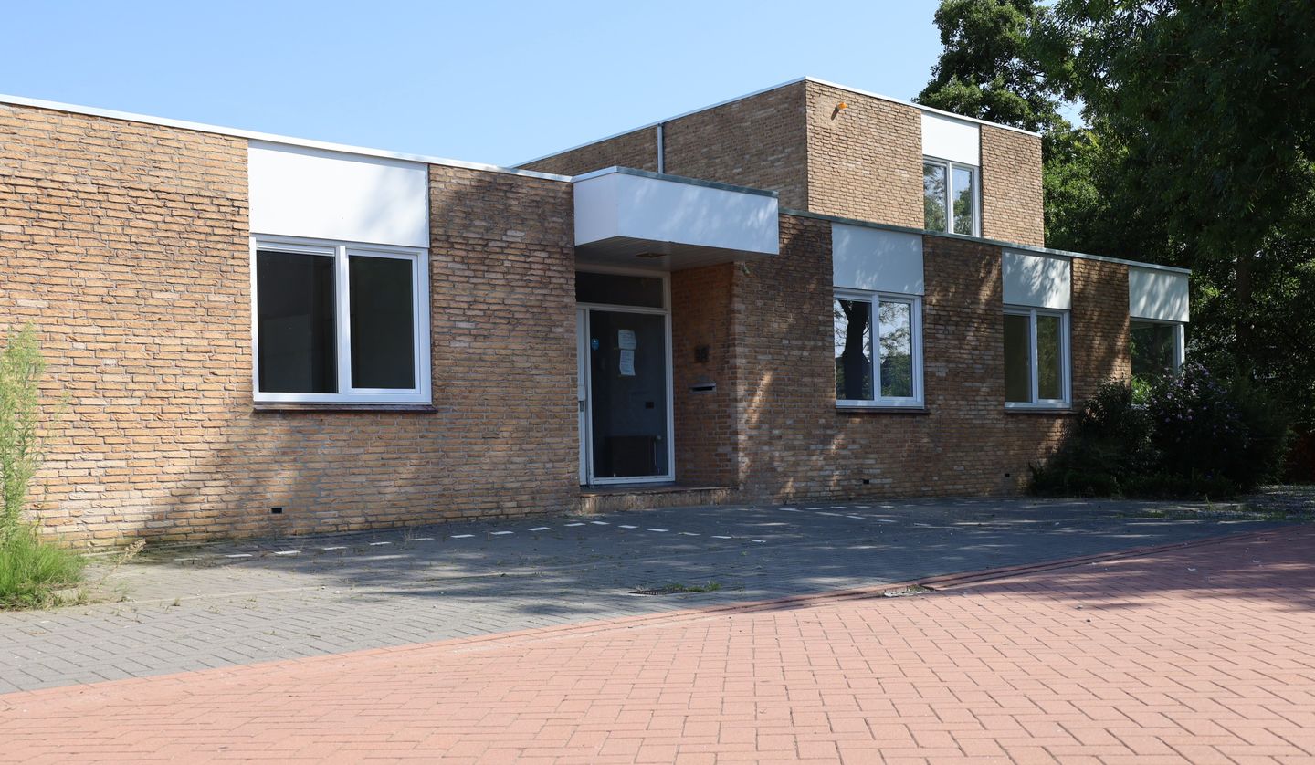 View photo 2 of Kalkovenweg 36