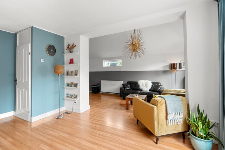 Foto 4 van Suze Robertsonstraat 7