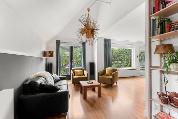 Foto 7 van Suze Robertsonstraat 7