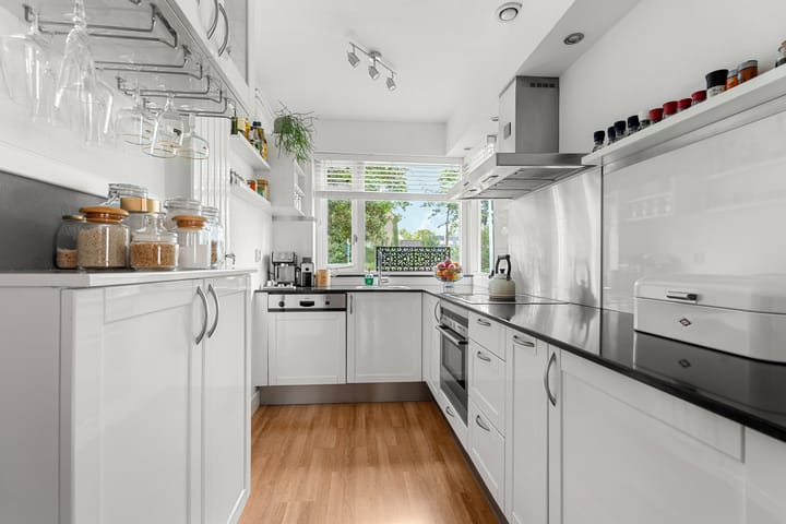 Foto 10 van Suze Robertsonstraat 7