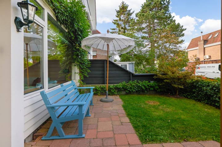 Foto 19 van Cornelis Roosstraat 17