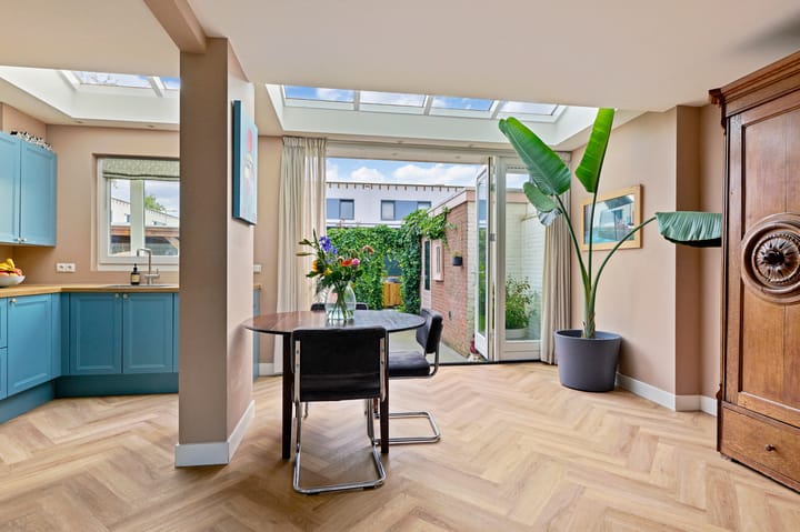 Foto 5 van Cornelis Roosstraat 17