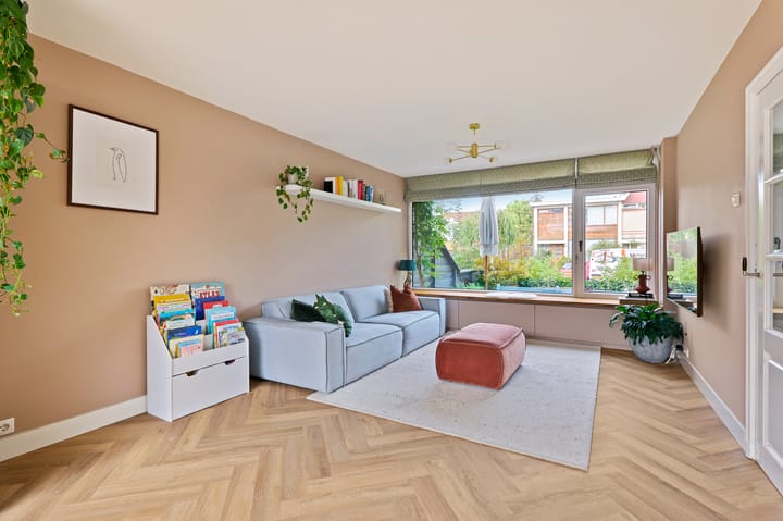 Foto 11 van Cornelis Roosstraat 17