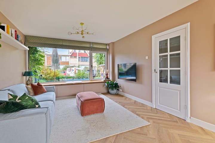 Foto 13 van Cornelis Roosstraat 17