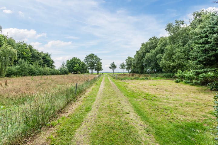 Photo 4 of Ericasestraat 112