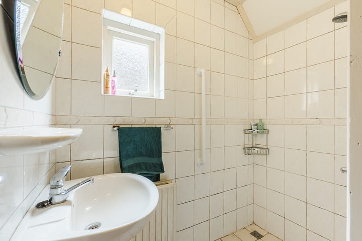 Photo 20 of Ericasestraat 112