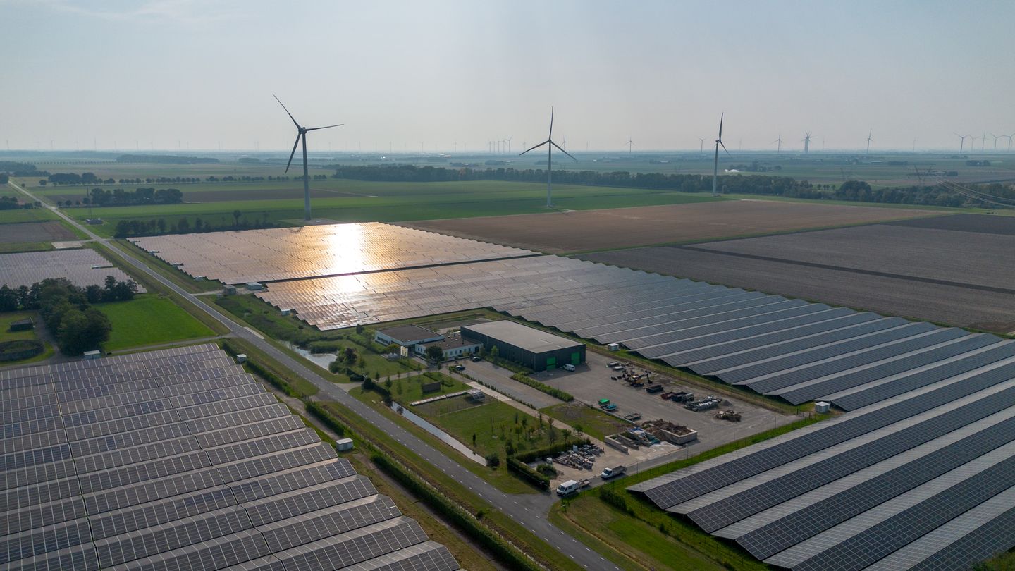 Bekijk foto 2 van Wisentweg 64