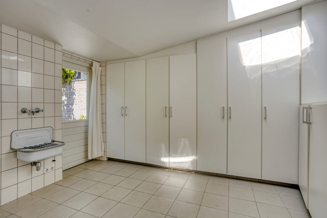 Photo 32 of Herbenusstraat 49