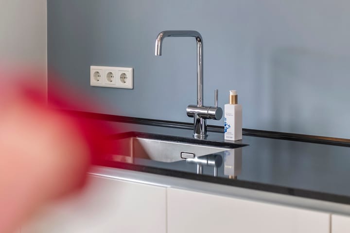 Photo 22 of Adam van Delenstraat 6-E