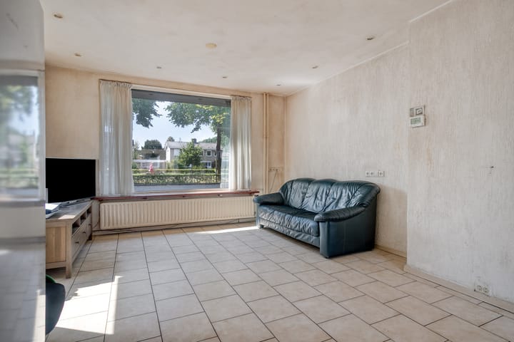 Photo 11 of Braakstraat 104