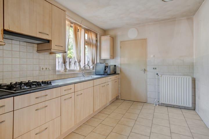 Photo 15 of Braakstraat 104