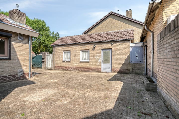 Photo 30 of Braakstraat 104