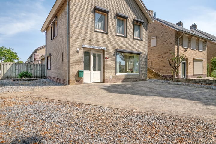 Photo 37 of Braakstraat 104