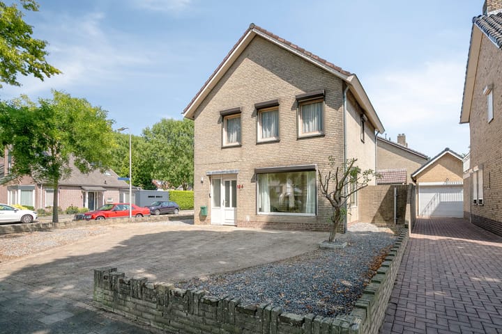 Photo 38 of Braakstraat 104