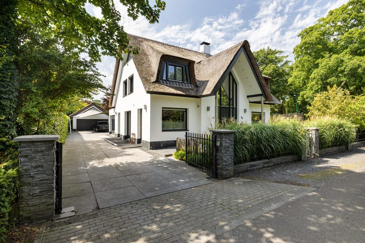 Photo 29 of Bosstraat 35