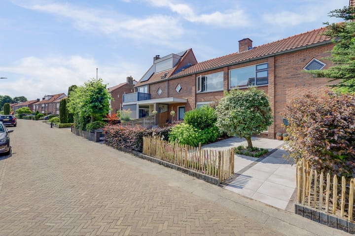 Foto 6 van Evertsenlaan 36