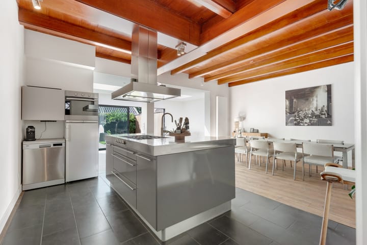 Photo 5 of Hangenweg 8