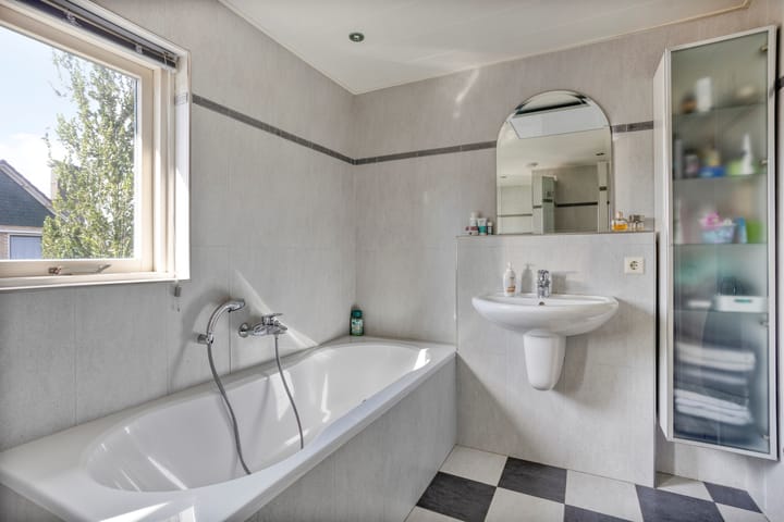 Foto 16 van Prins Bernhardstraat 5