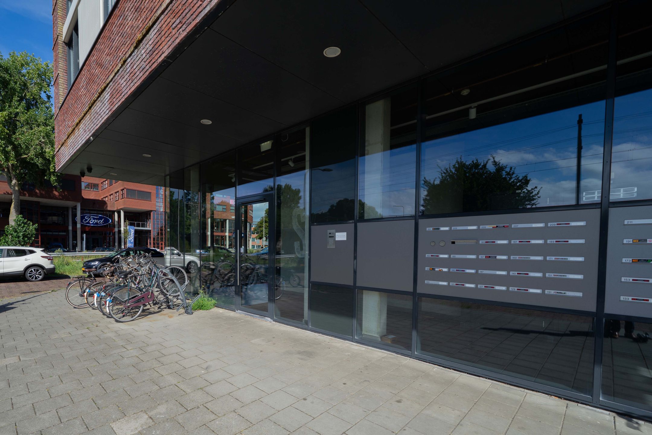 Foto 24 van Pieter van Musschenbroekstraat 153