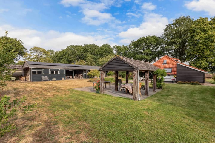 Photo 45 of M.E. van der Meulenweg 1