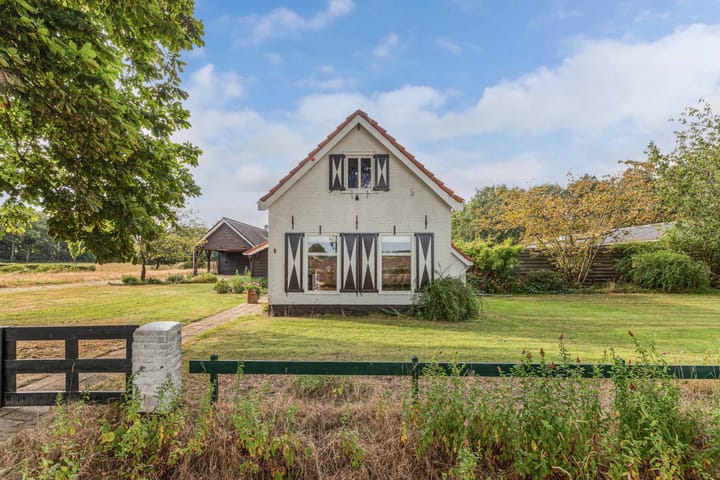 Photo 50 of M.E. van der Meulenweg 1