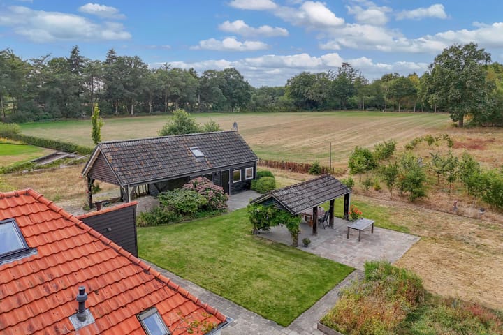 Photo 60 of M.E. van der Meulenweg 1