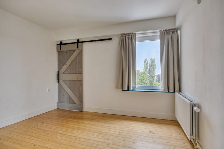 Photo 17 of Klimmenderstraat 28