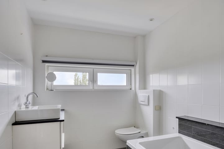 Photo 19 of Klimmenderstraat 28