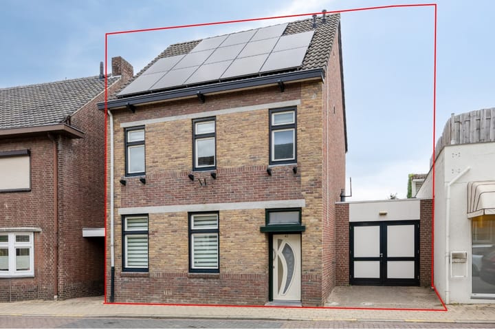 Foto 1 van Dorpstraat 42