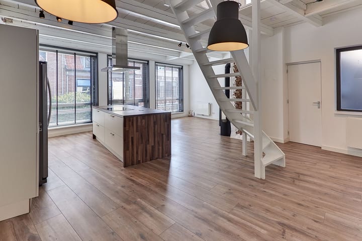 Photo 41 of Smeepoortstraat 21-A