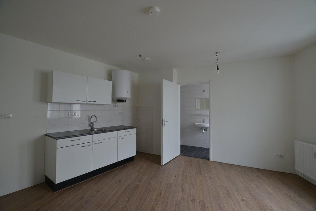 Photo 2 of Walstraat 2-F
