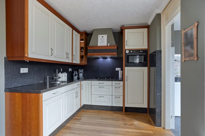 Photo 19 of het Kooiveen 48