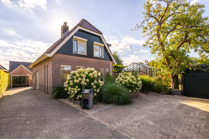 Photo 4 of Akkerstraat 18