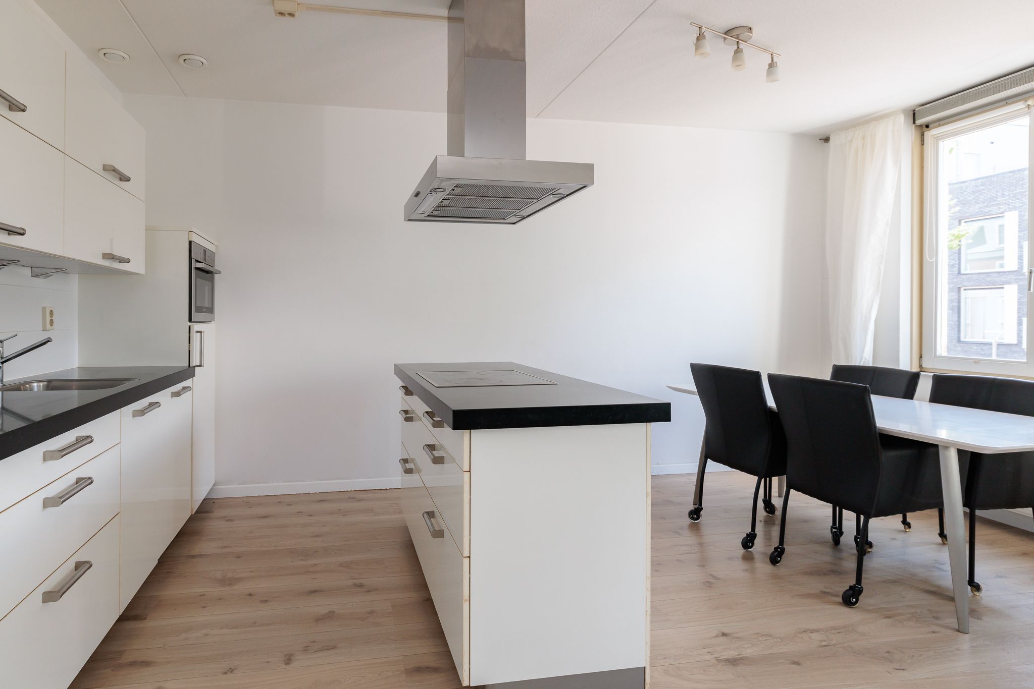 Foto 21 van Hongarijehof 32