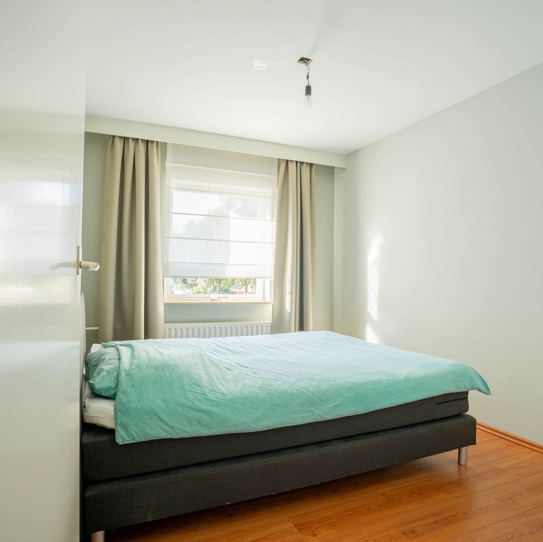 Foto 26 van Bottelroosstraat 6