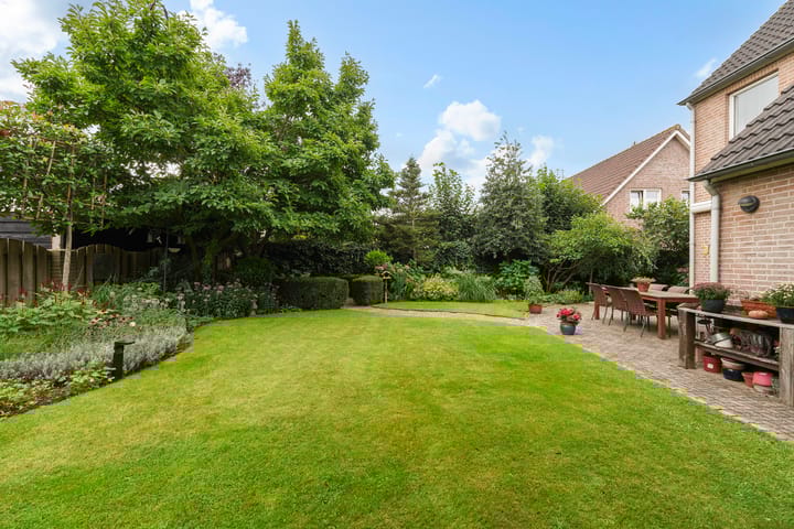 Photo 37 of Beukenlaan 16