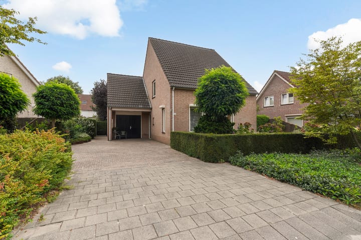 Photo 46 of Beukenlaan 16