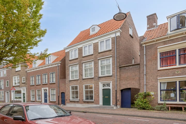 Sint Pieterstraat 15