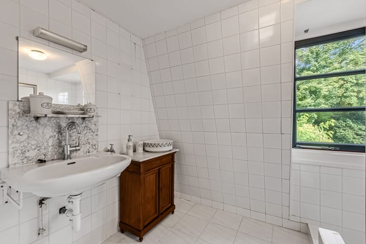 Photo 21 of Diedenweg 8