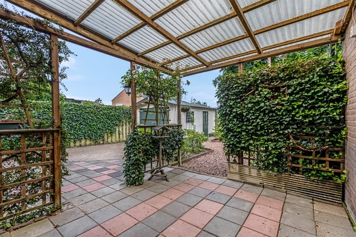 Photo 29 of Diedenweg 8