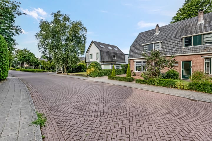 Photo 37 of Diedenweg 8