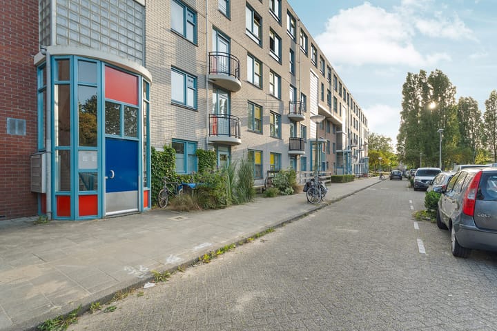 Foto 2 van Wethouder De Roosplein 122