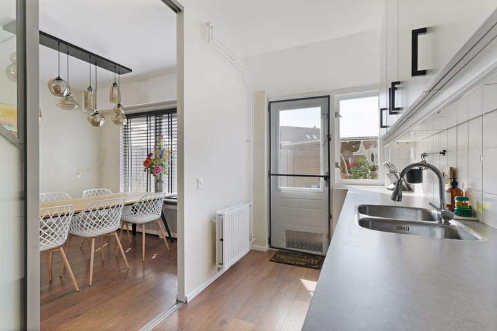 Foto 9 van Torentrans 105